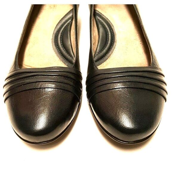 Naturalizer Halona Comfort Women's 10 Leather Slip On Low Heel - Picture 3 of 6